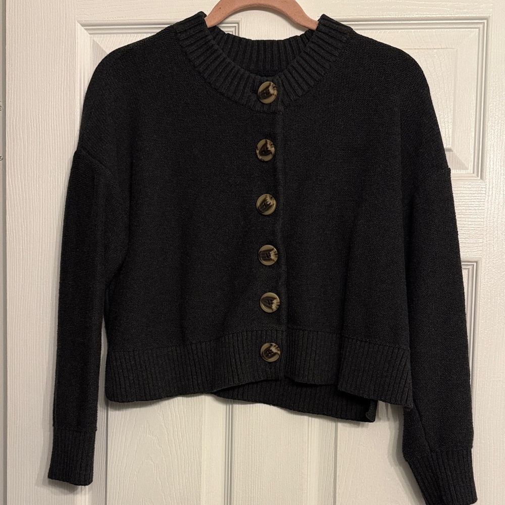 Quince Charcoal Button-Up Women's Cardigan